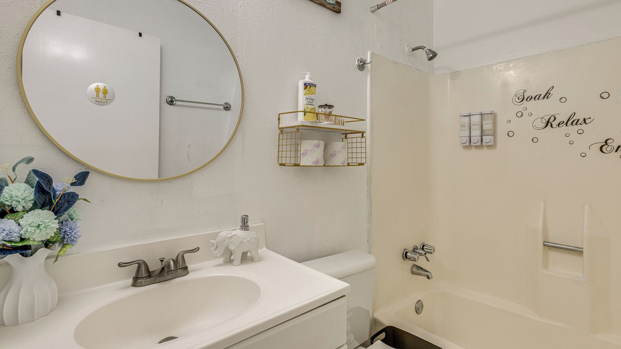 Photo of Bathroom in Clodine