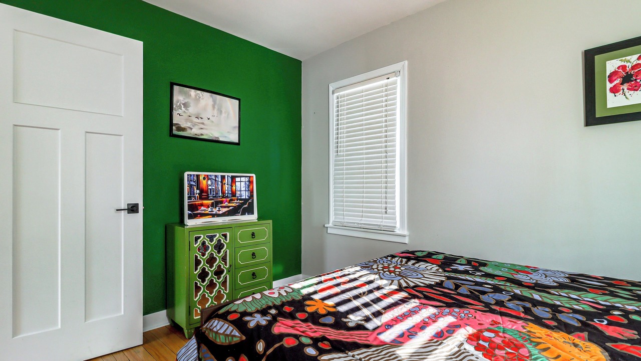 Photo of Bedroom in Berkley
