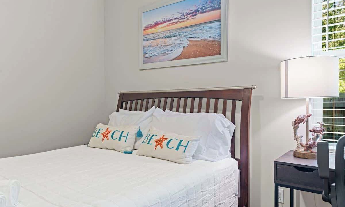Photo of Bedroom in American Beach