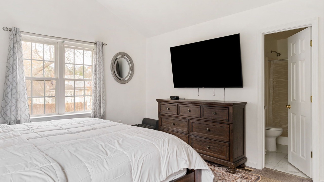 Photo of Bedroom in Glen Allen