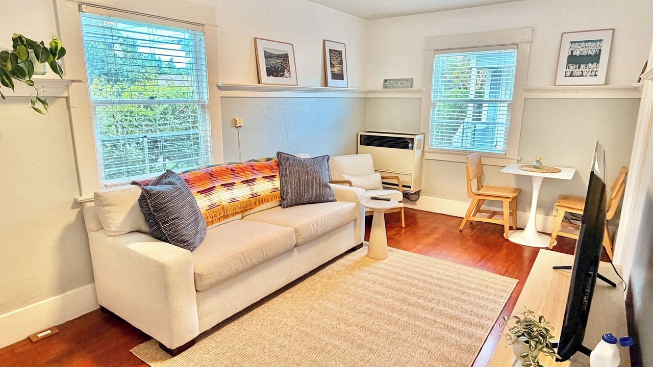 Photo of Livingroom in South Redondo