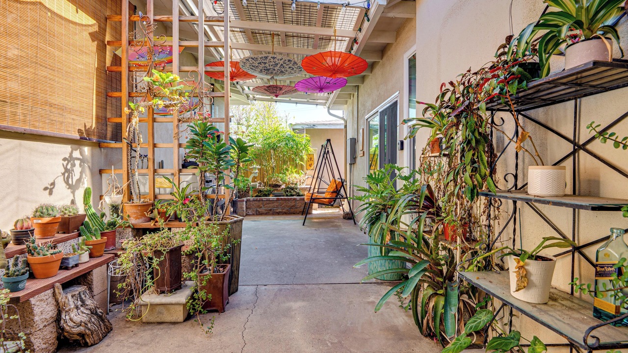 Photo of Patio Balcony in East Pasadena