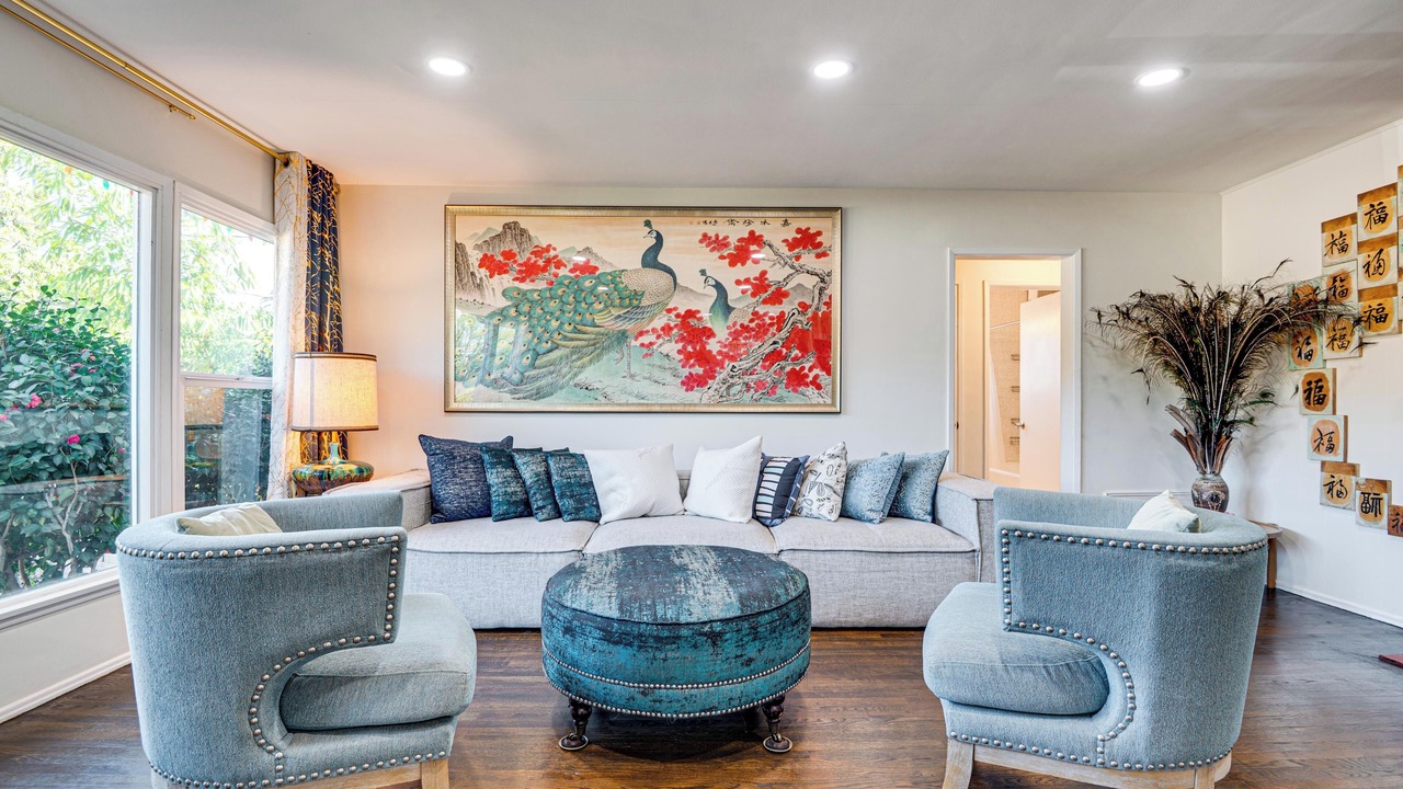 Photo of Livingroom in East Pasadena