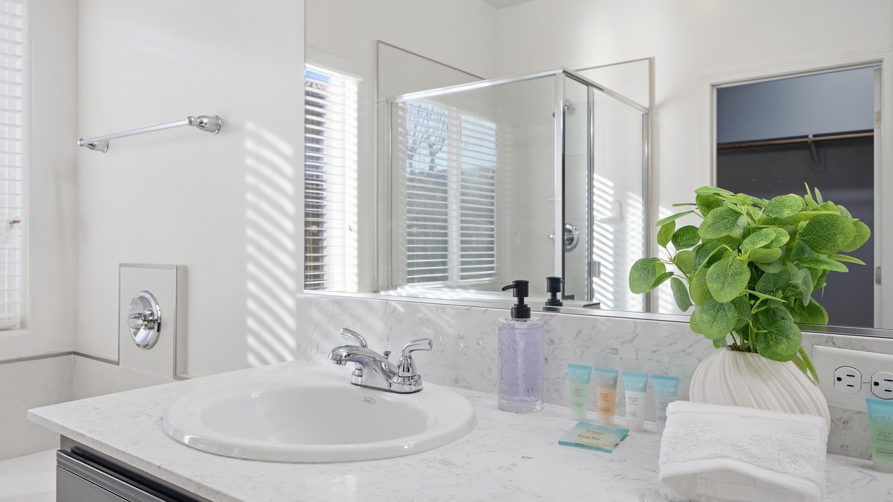 Photo of Bathroom in Greenacres