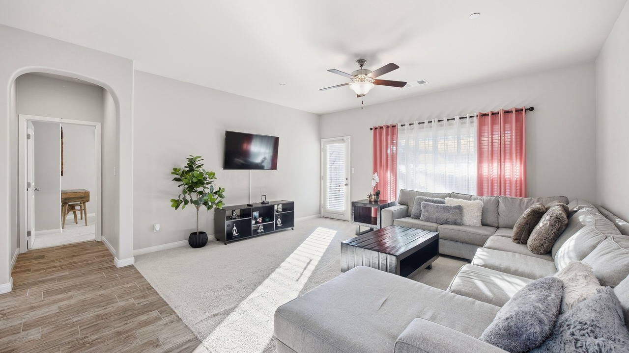 Photo of Livingroom in Greenacres