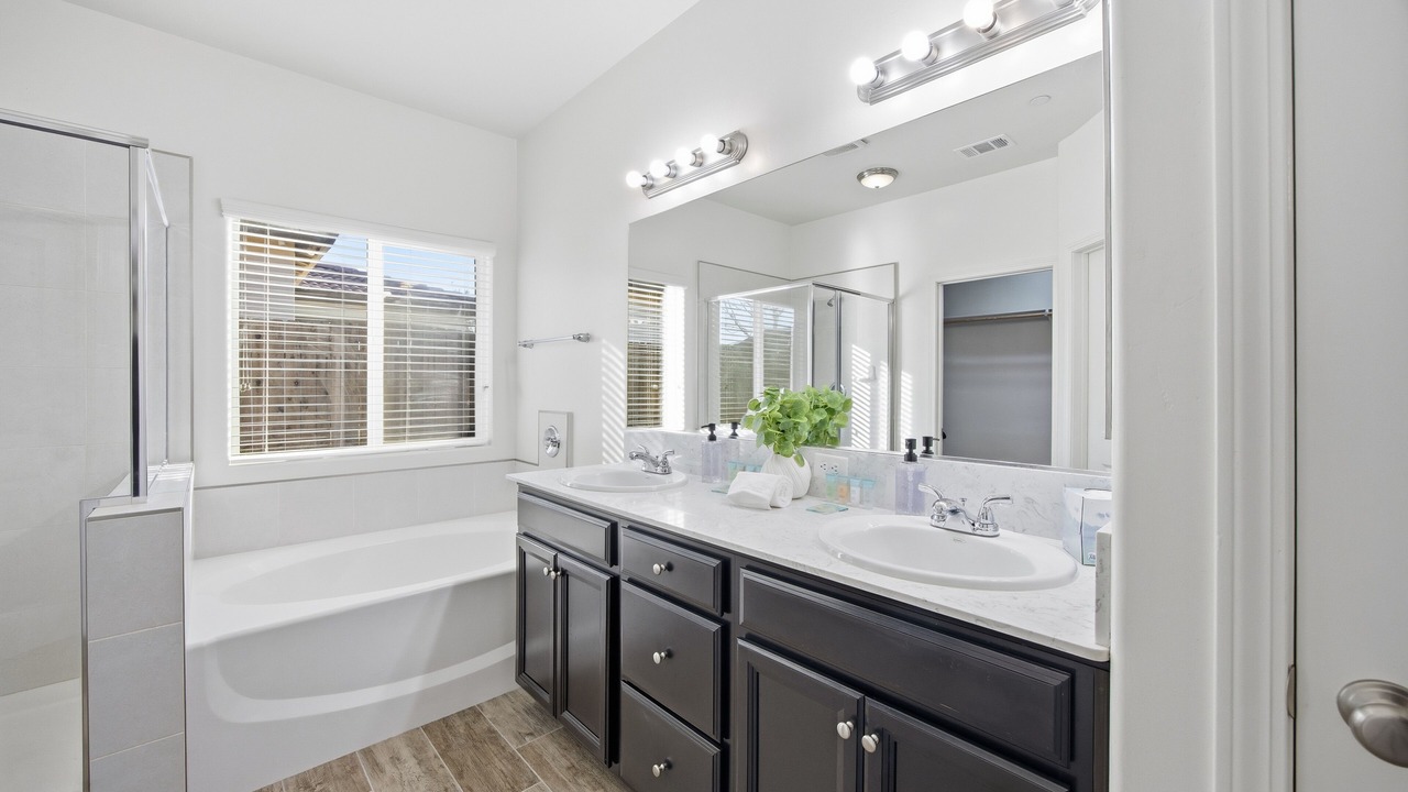 Photo of Bathroom in Greenacres