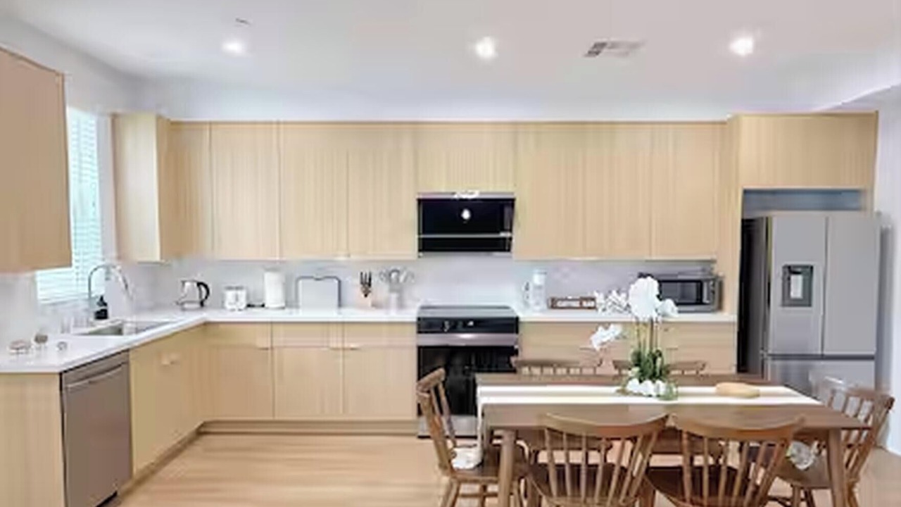 Photo of Kitchen in East Pasadena