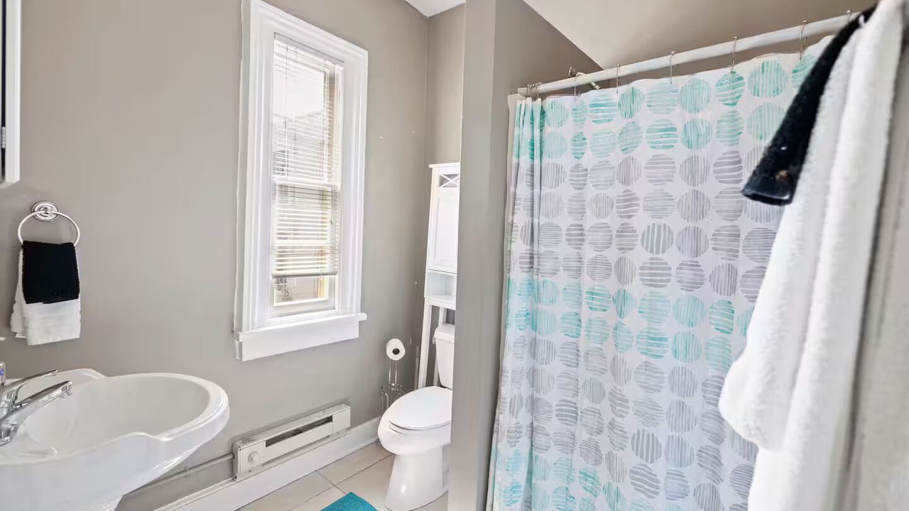 Photo of Bathroom in Jackson Ward