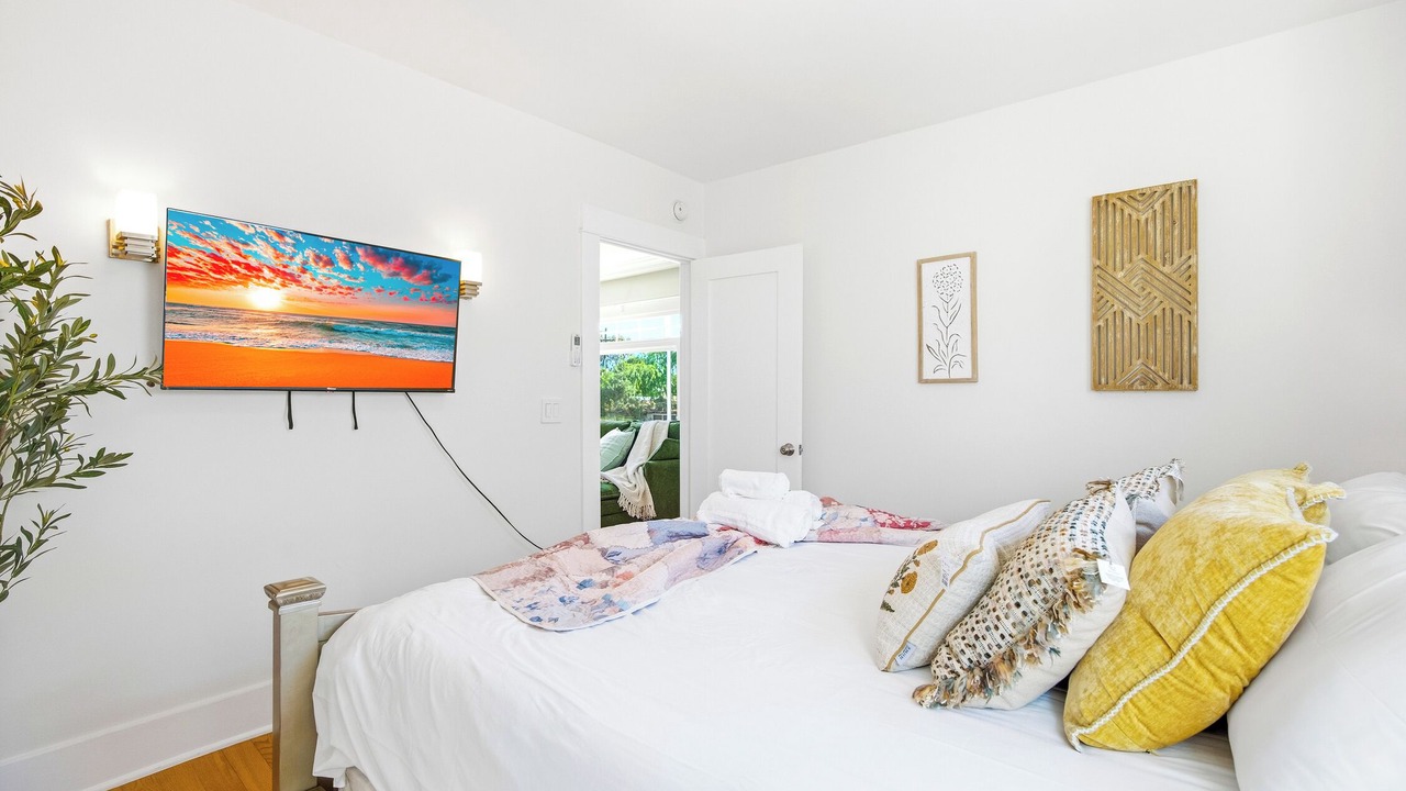 Photo of Bedroom in South Pasadena