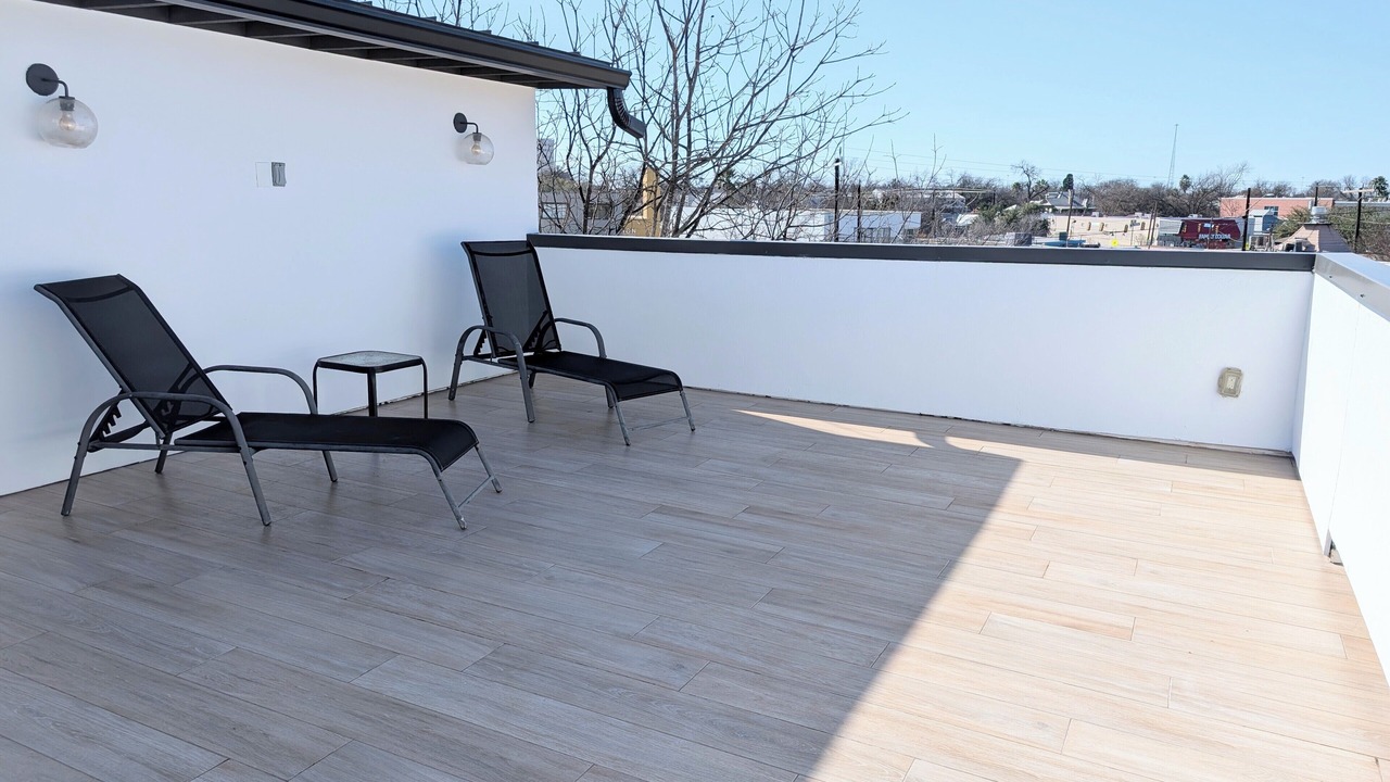 Photo of Patio Balcony in Southtown