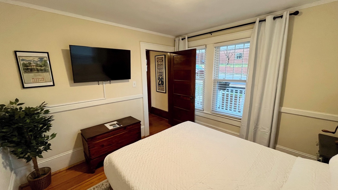 Photo of Bedroom in Mocksville