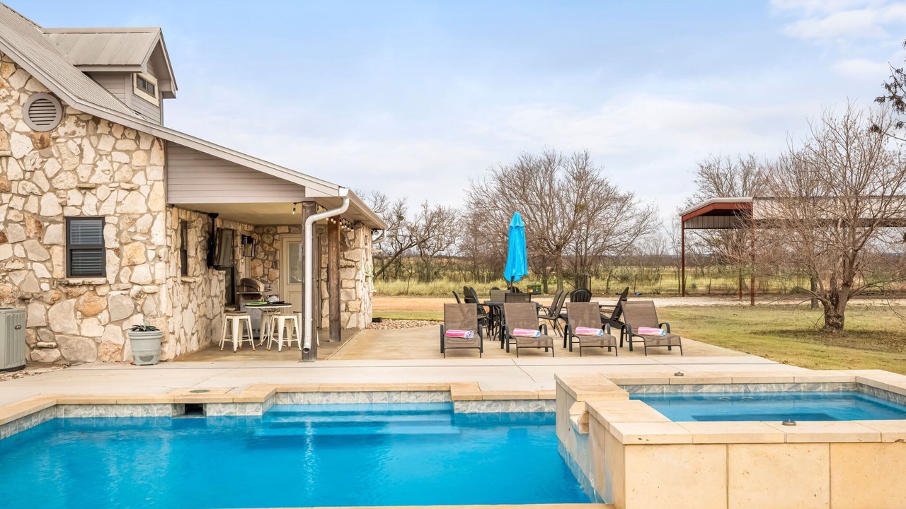 Photo of Outdoor in Fredericksburg