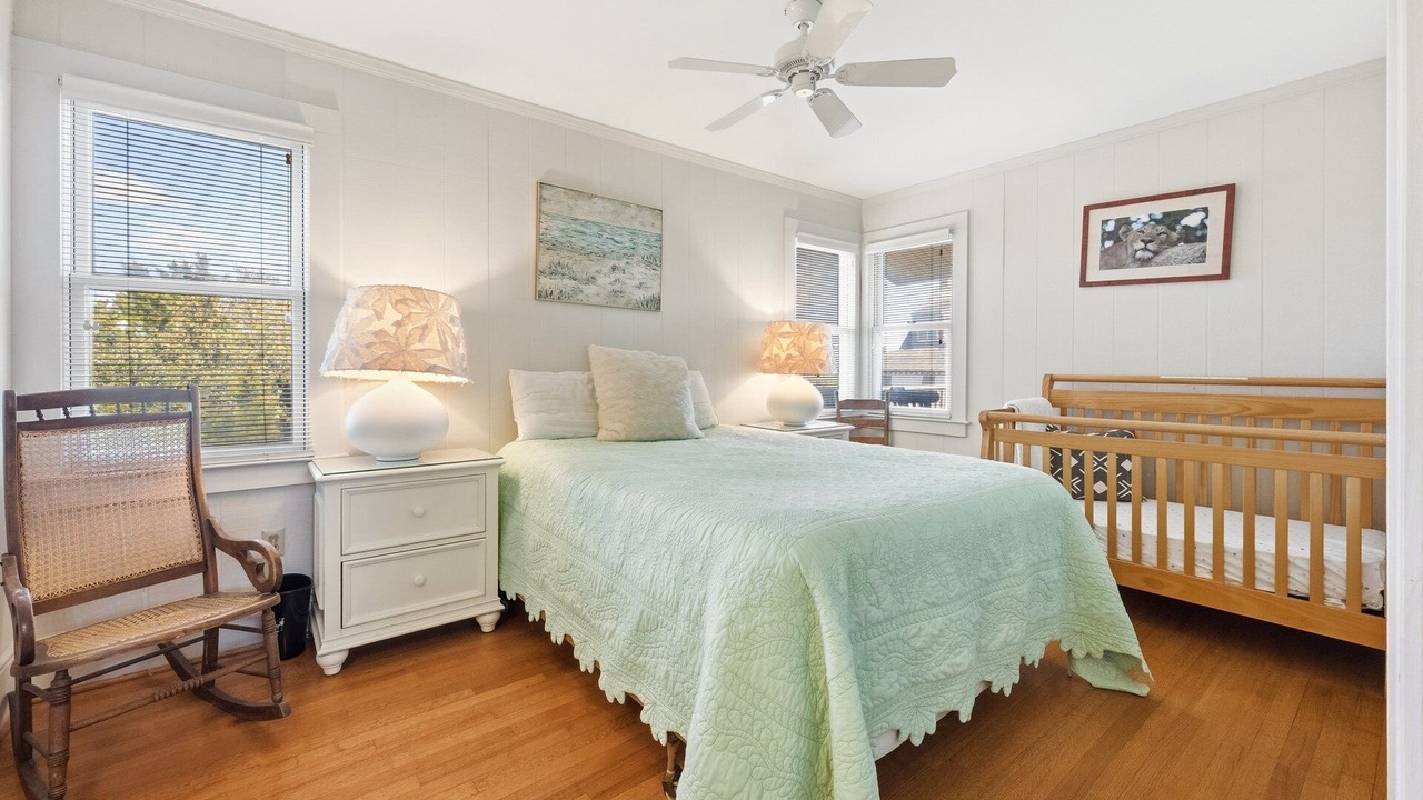 Photo of Bedroom in Debordieu Colony