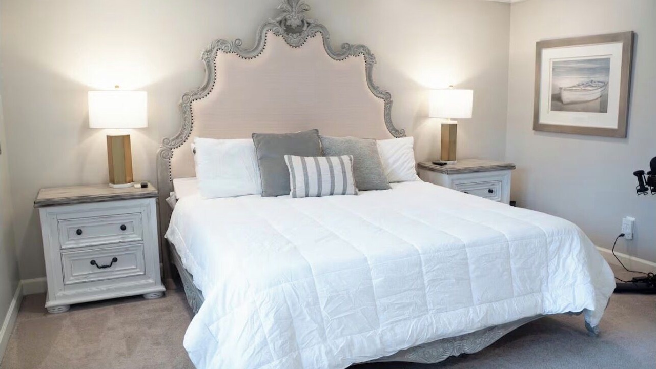 Photo of Bedroom in Jamestown