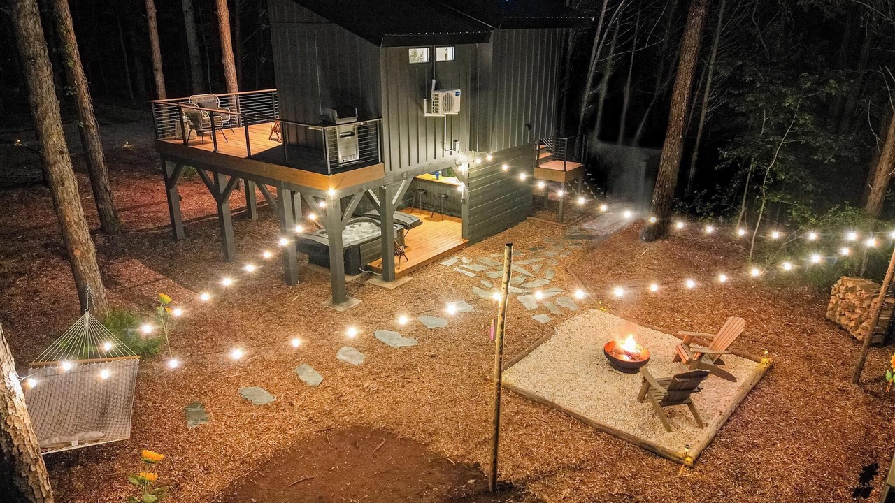 Photo of Outdoor in Huntersville