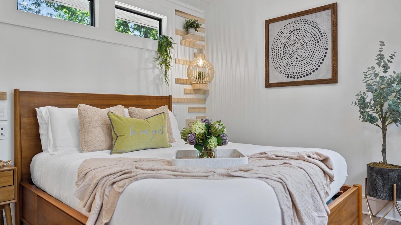 Photo of Bedroom in Huntersville