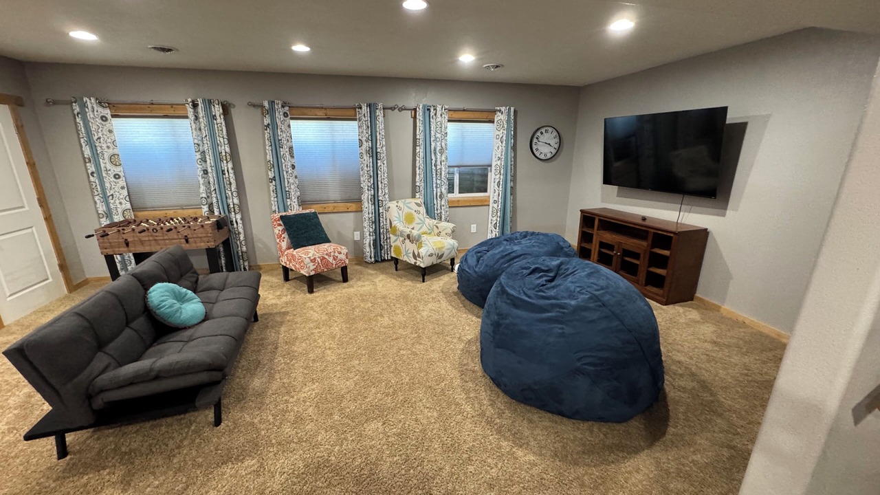 Photo of Livingroom in Cowley