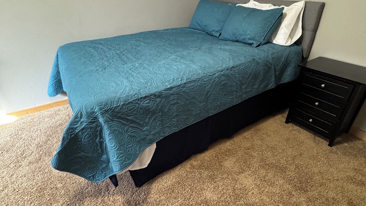 Photo of Bedroom in Cowley