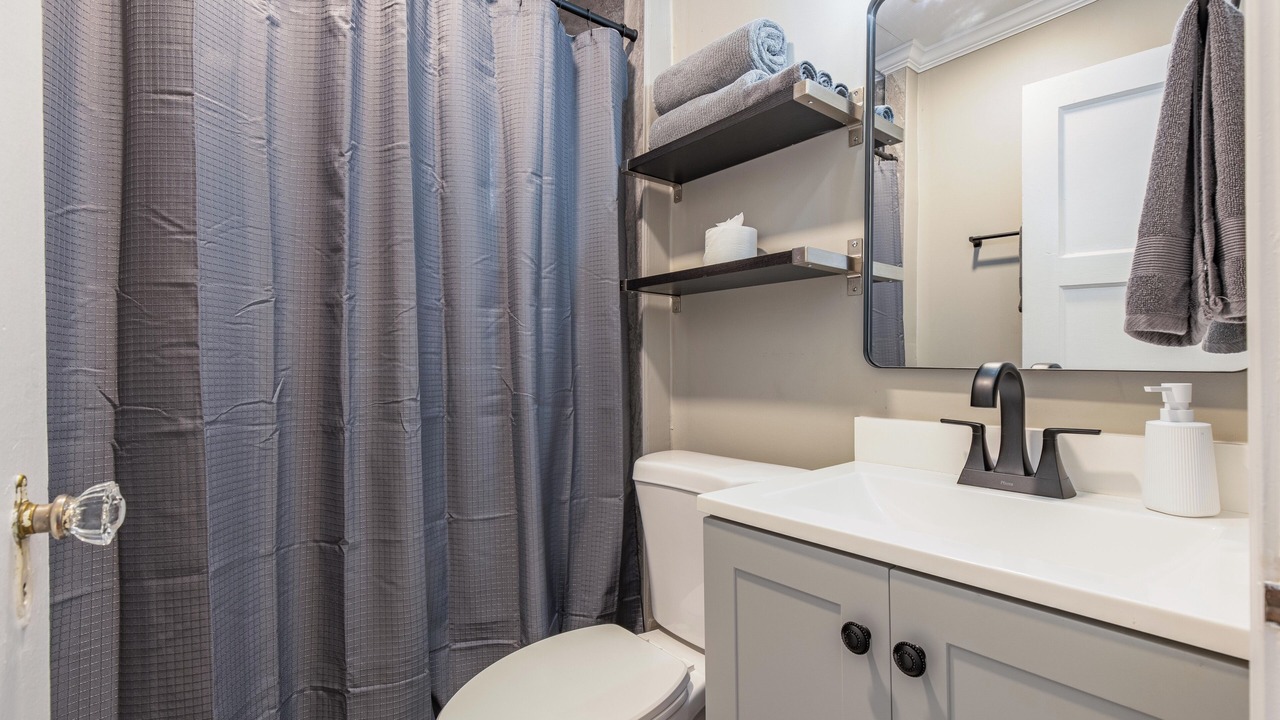 Photo of Bathroom in Home Park
