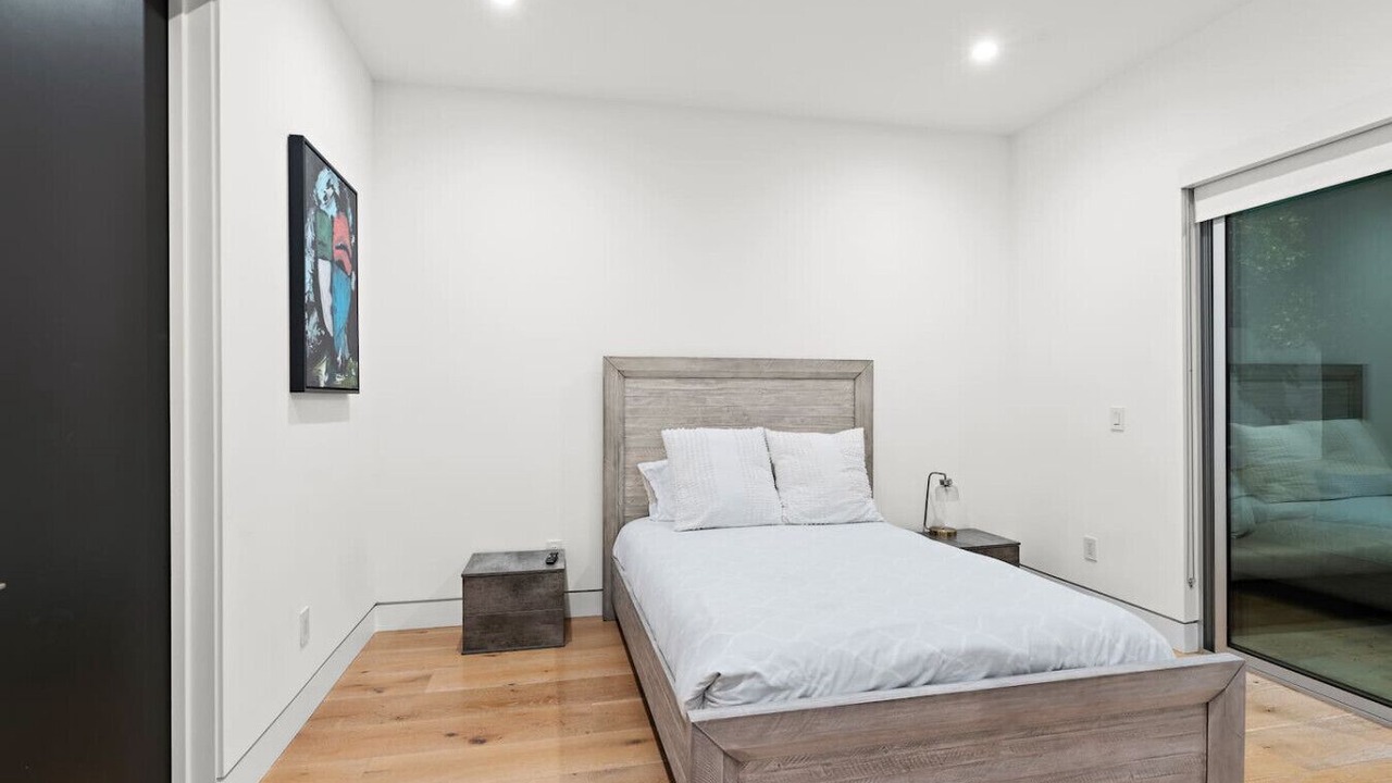 Photo of Bedroom in Melrose