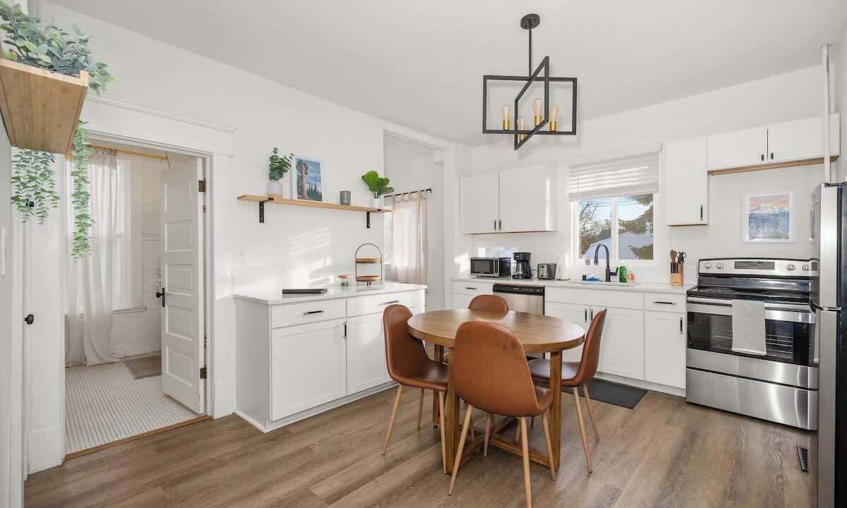 Photo of Kitchen in West Central