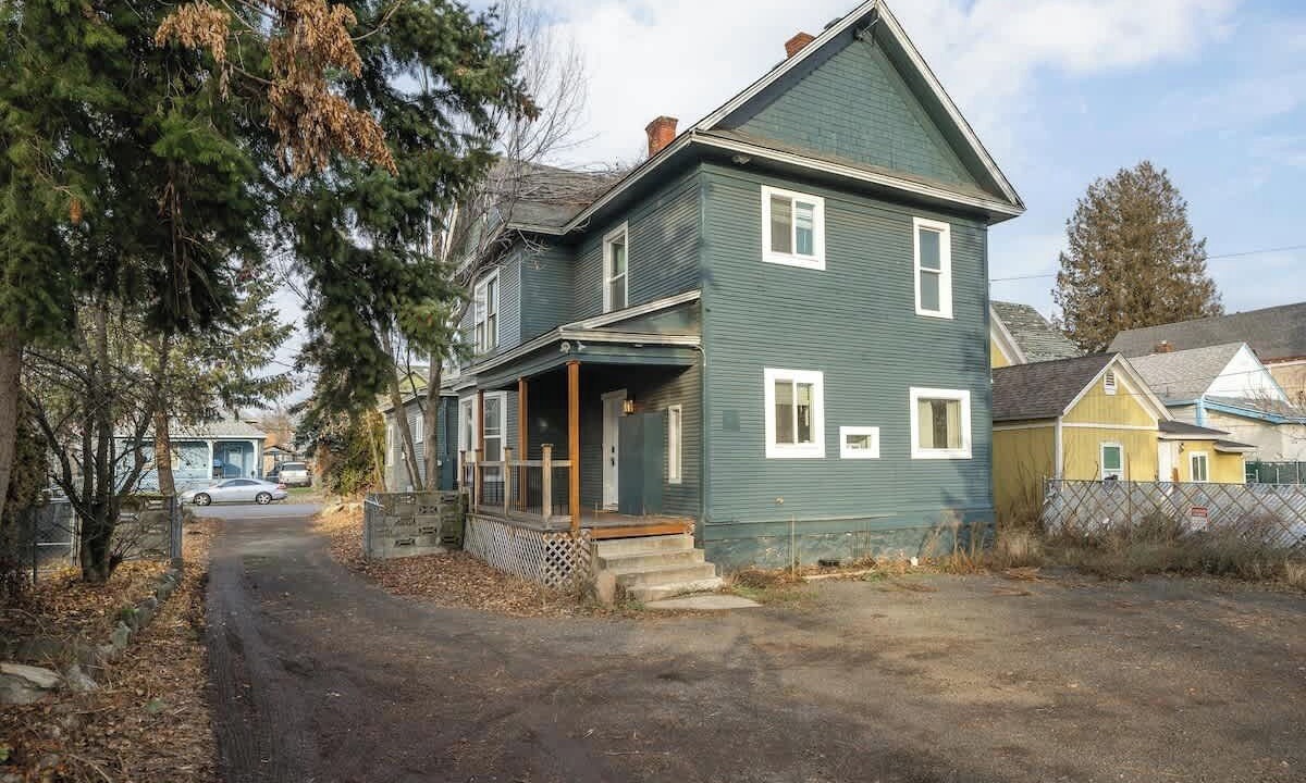 Photo of Outdoor in West Central