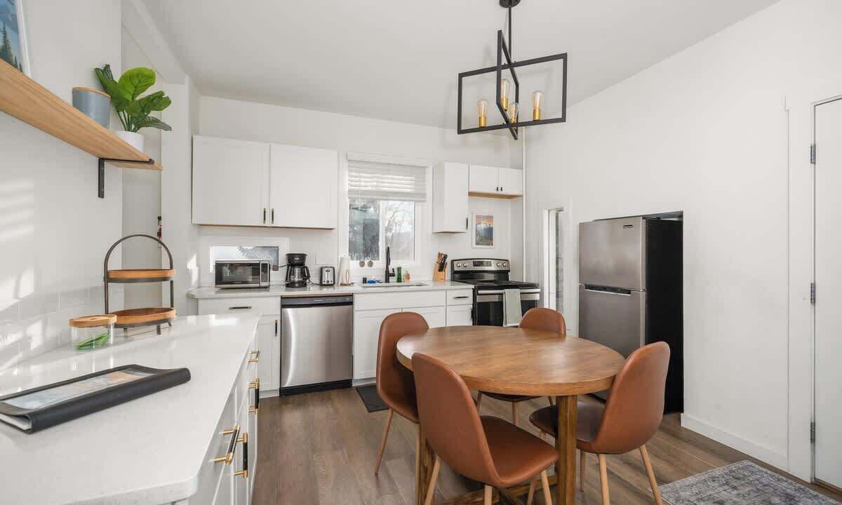 Photo of Kitchen in West Central