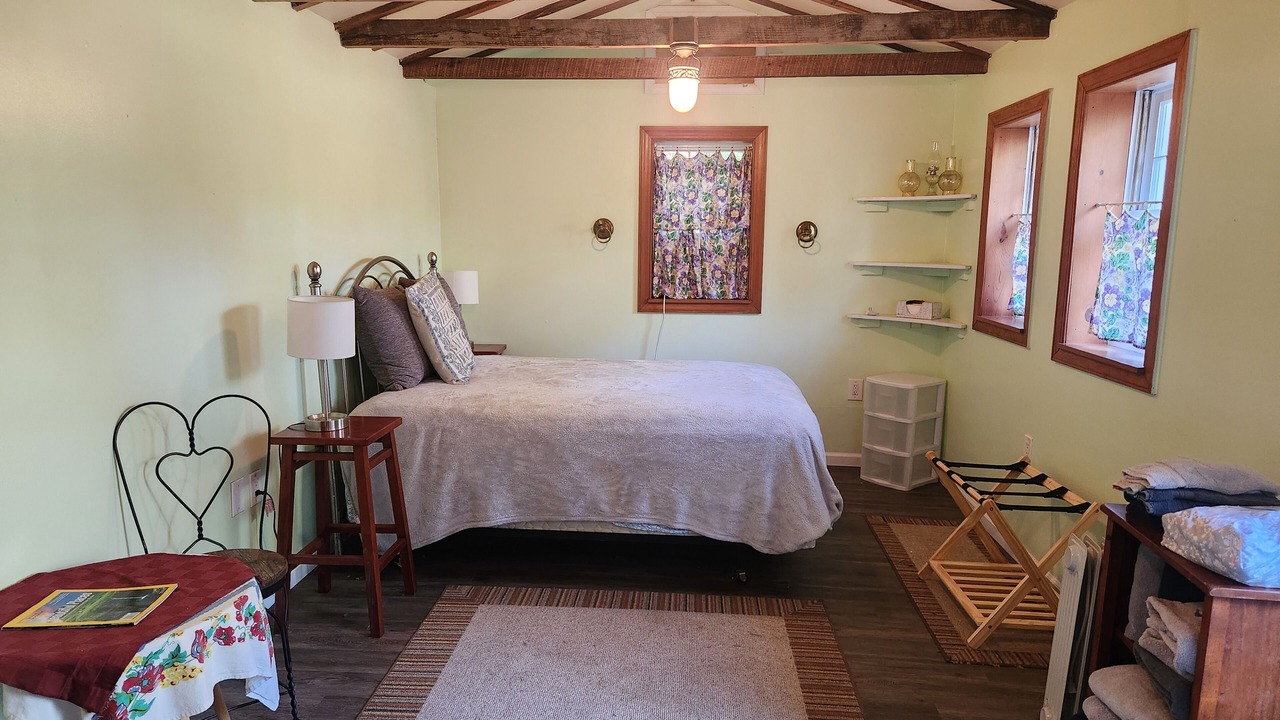 Photo of Bedroom in Shepherdstown