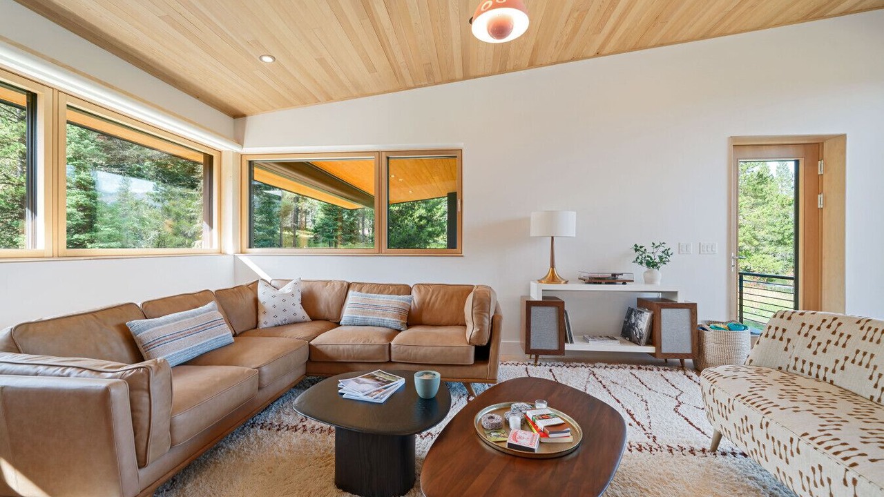 Photo of Livingroom in Bozeman