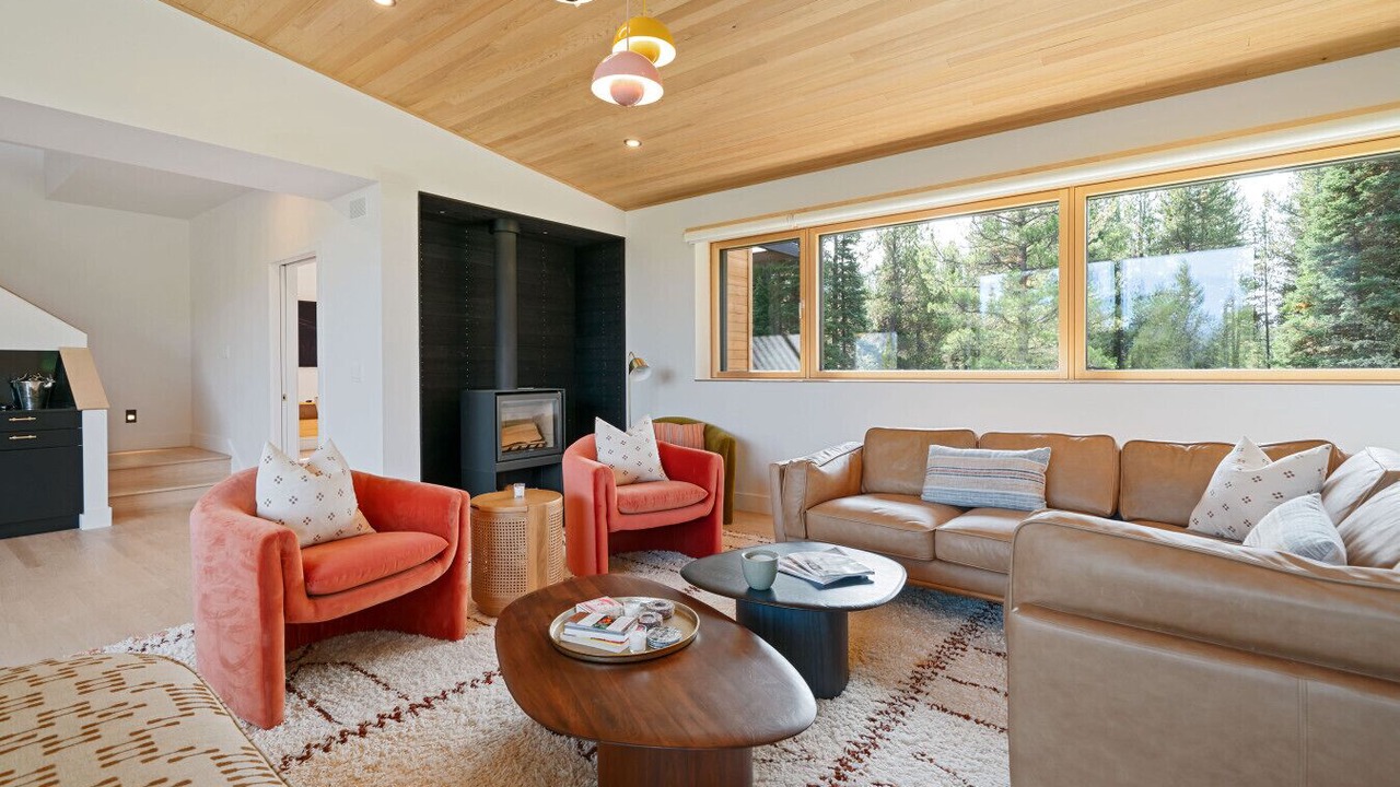 Photo of Livingroom in Bozeman