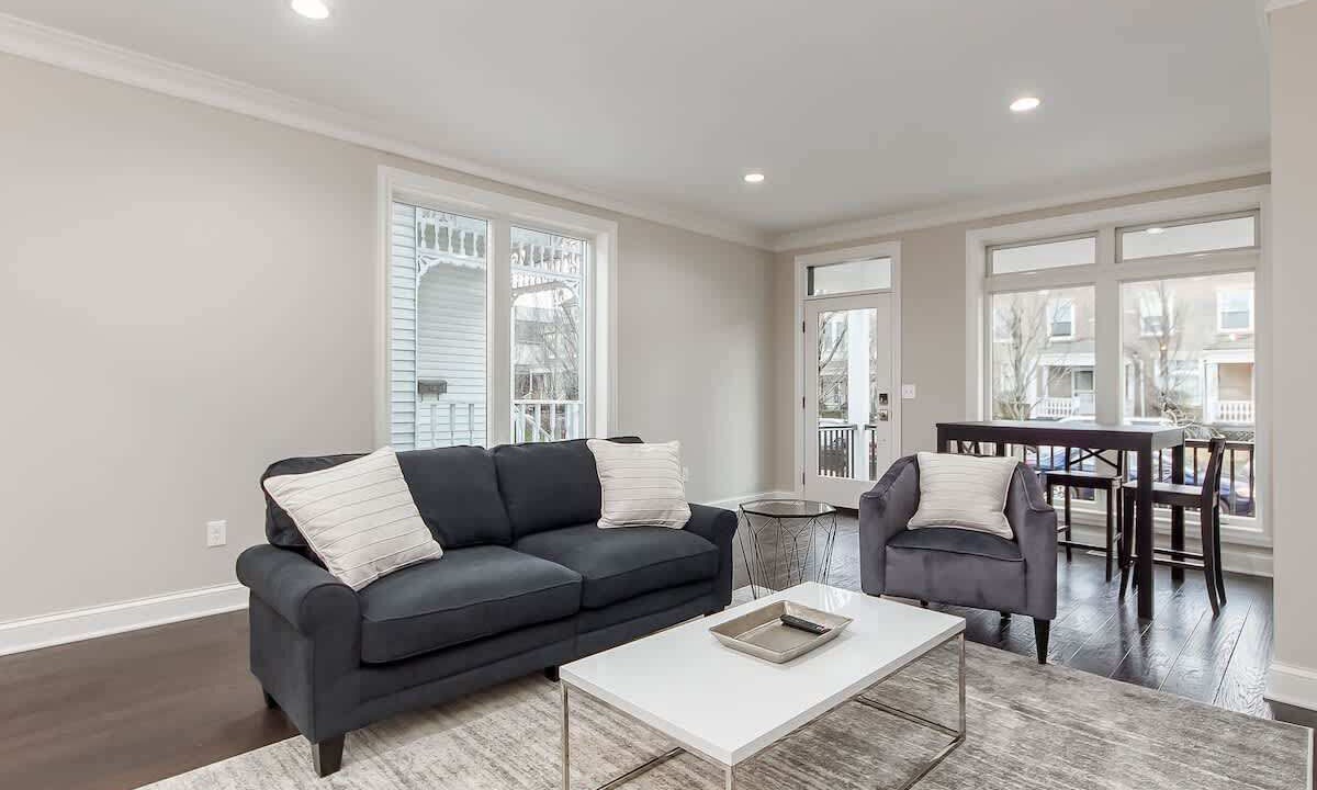 Photo of Livingroom in Downtown Columbus