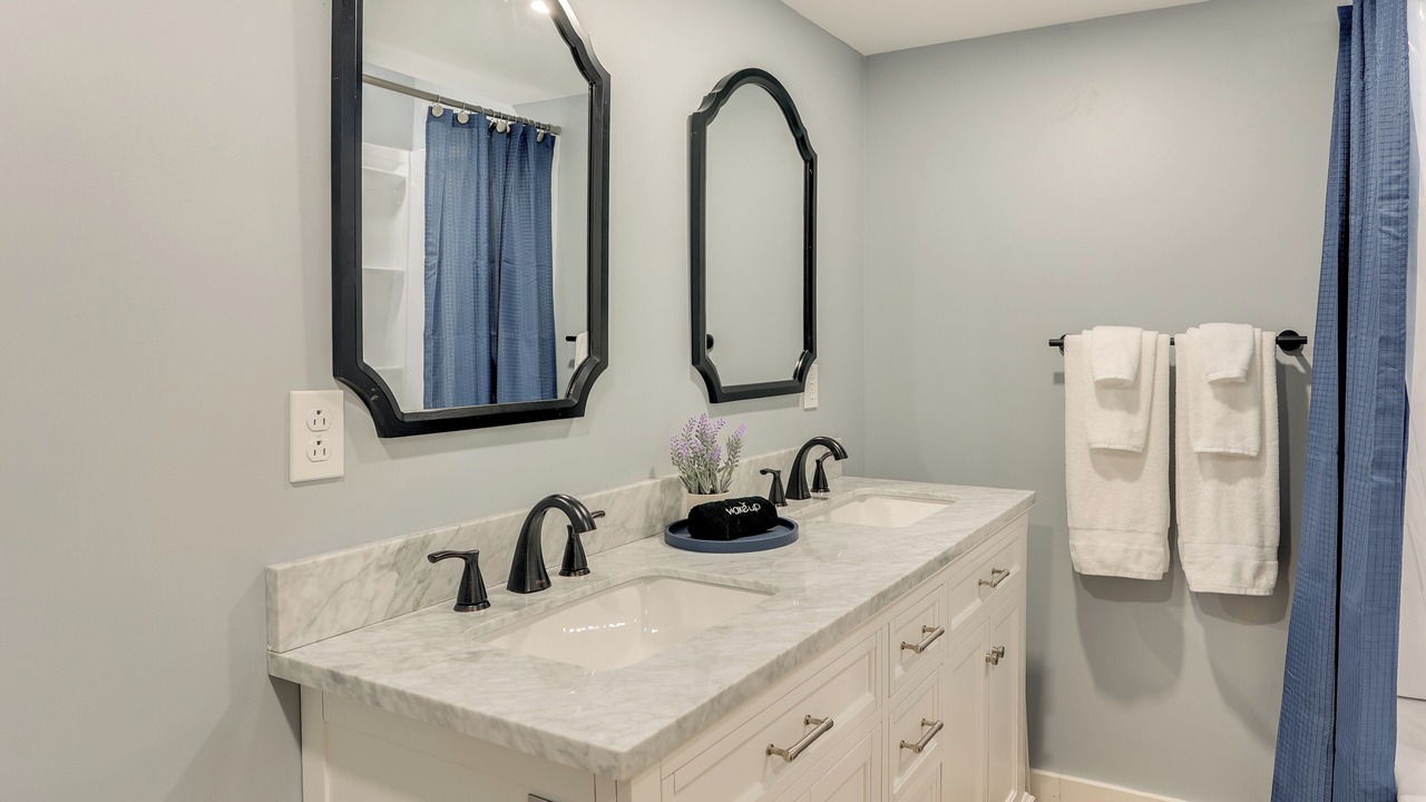 Photo of Bathroom in Iuka