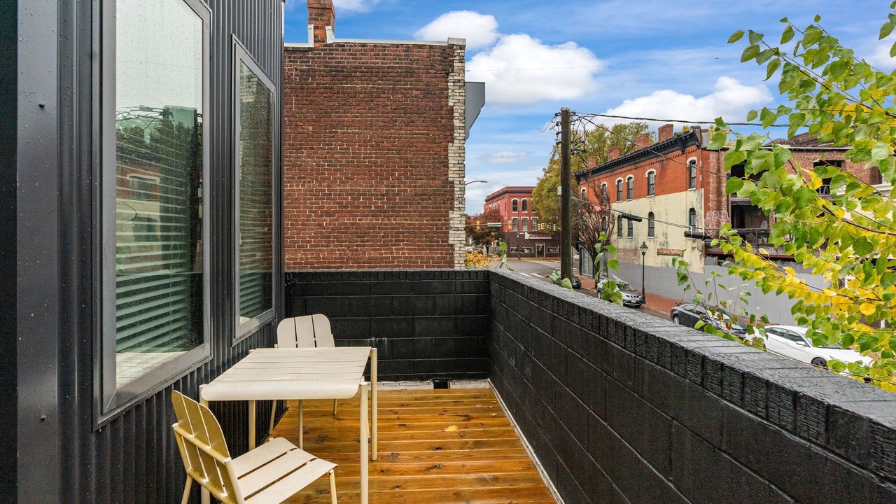 Photo of Outdoor in Monroe Ward