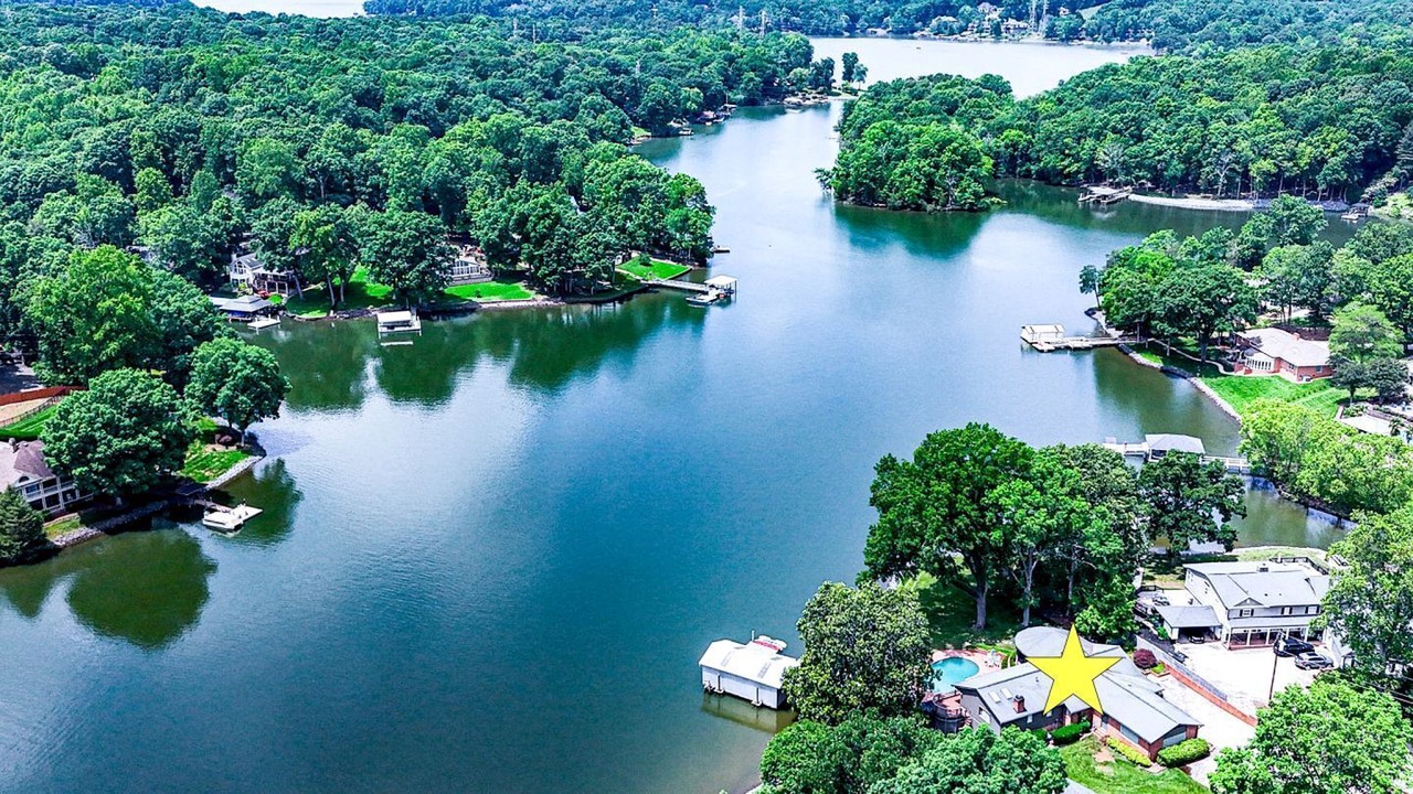 Photo of Outdoor in Dixie - Berryhill