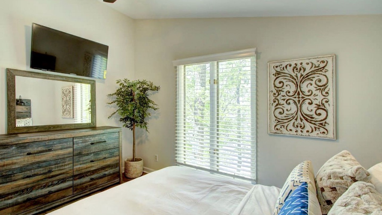 Photo of Bedroom in Bowling Green
