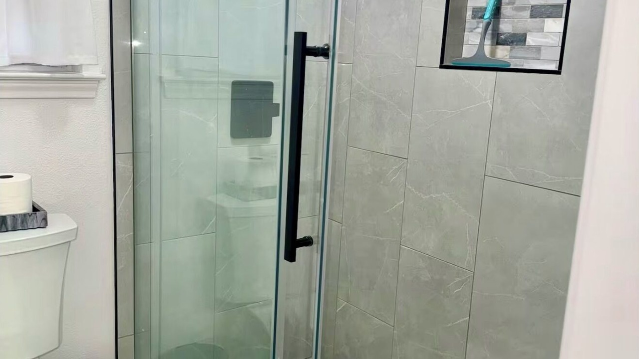 Photo of Bathroom in Brookeland