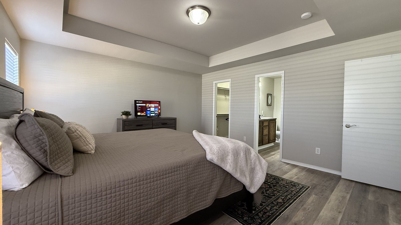 Photo of Bedroom in Broken Arrow