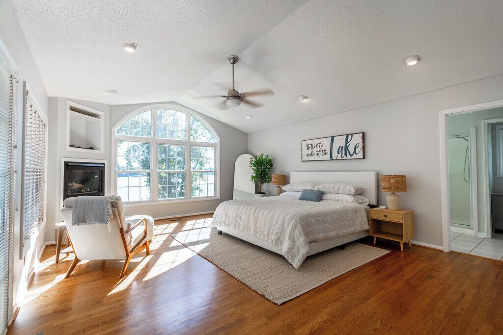 Photo of Bedroom in Southmont