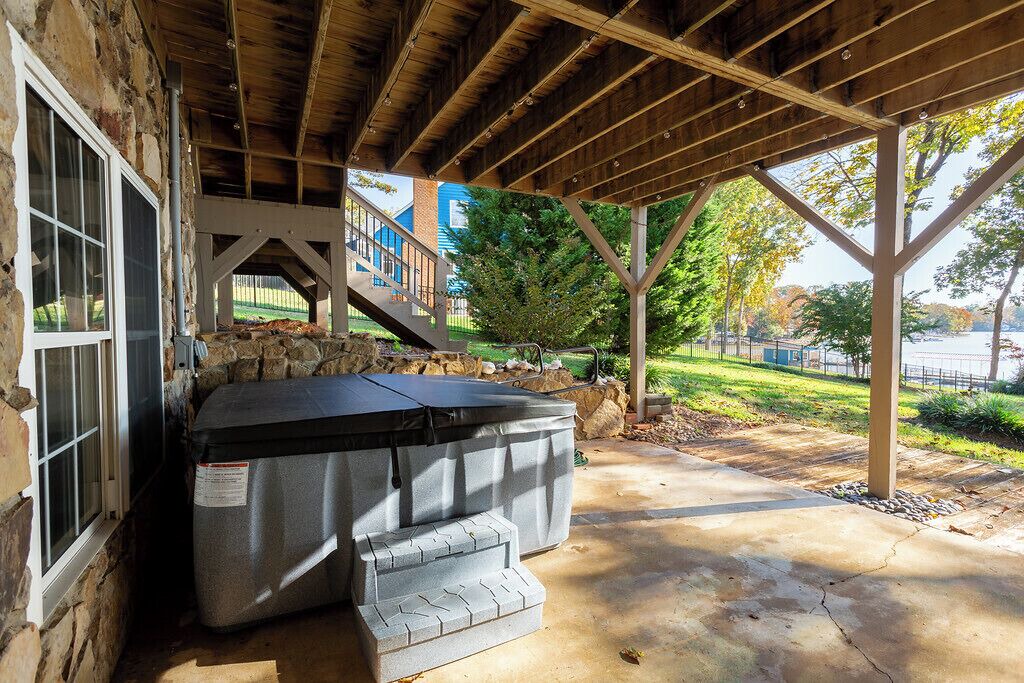 Photo of Patio Balcony in Southmont