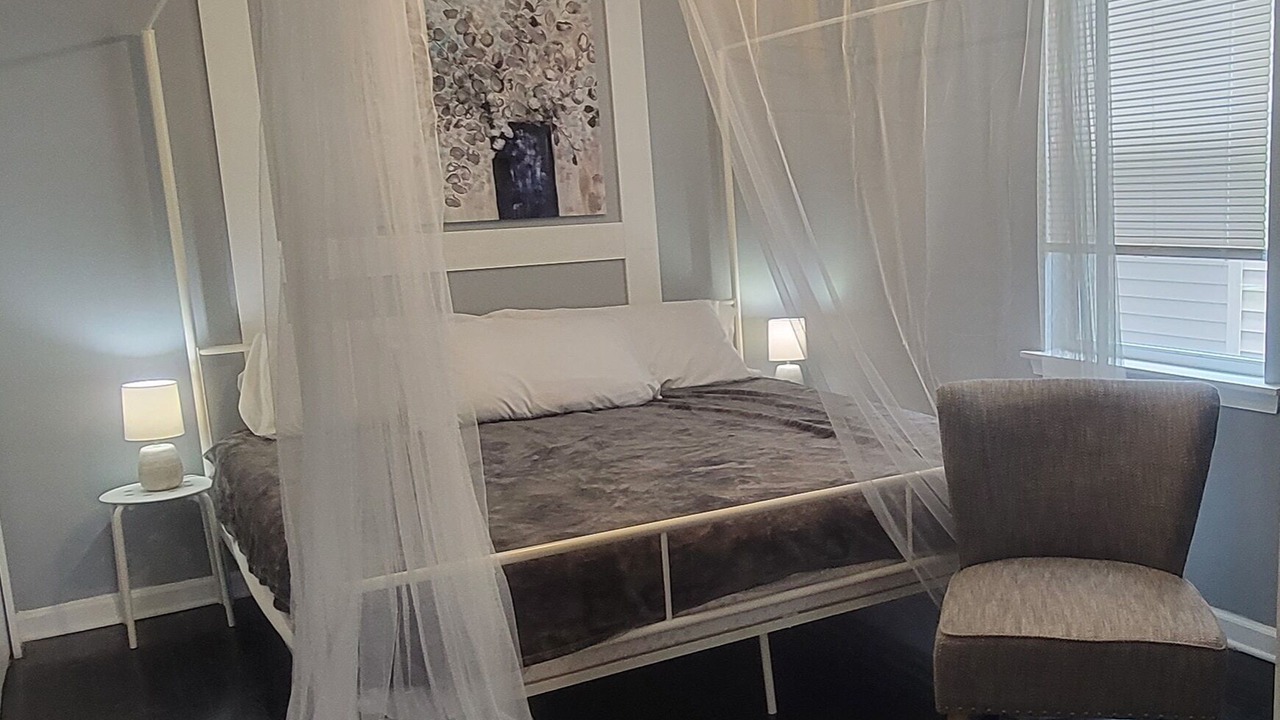 Photo of Bedroom in Royal Oak