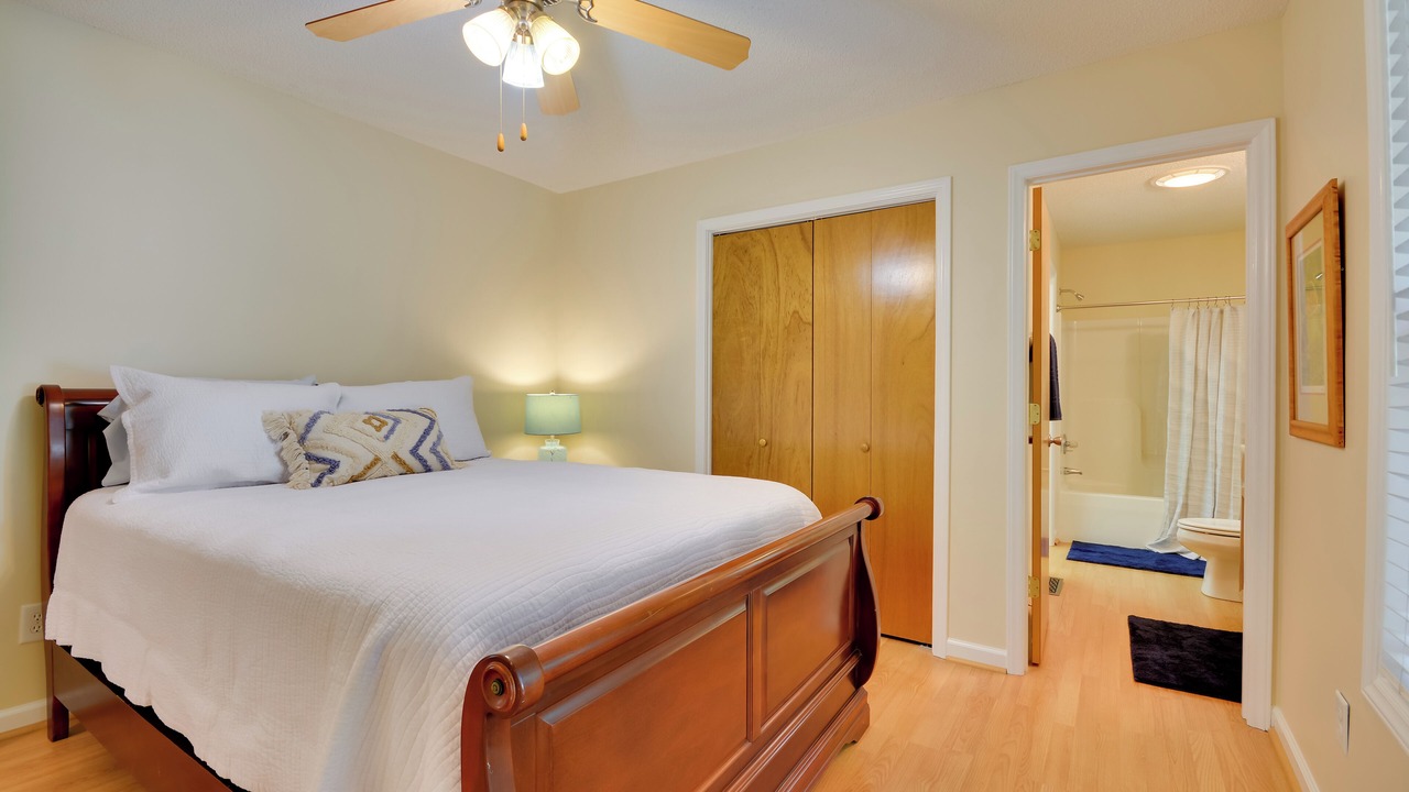 Photo of Bedroom in Lexington