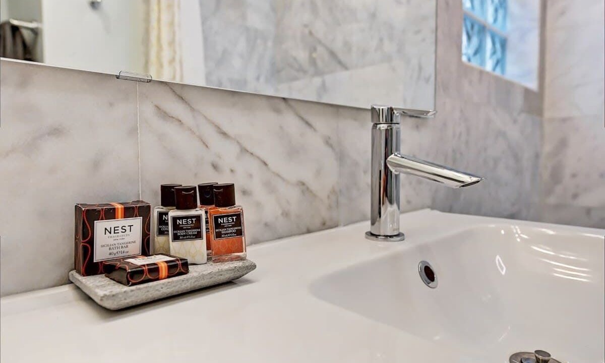 Photo of Bathroom in Cherry