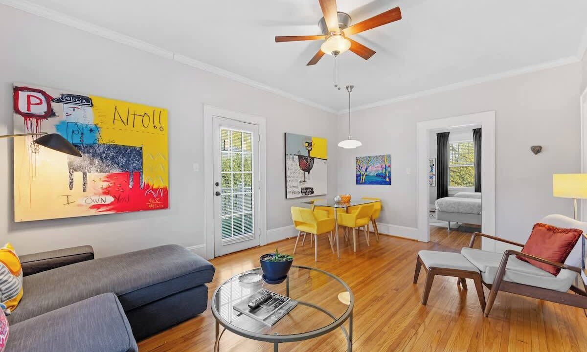 Photo of Livingroom in Dilworth