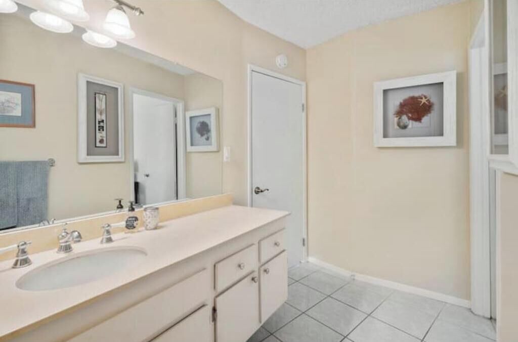 Photo of Bathroom in South Redondo