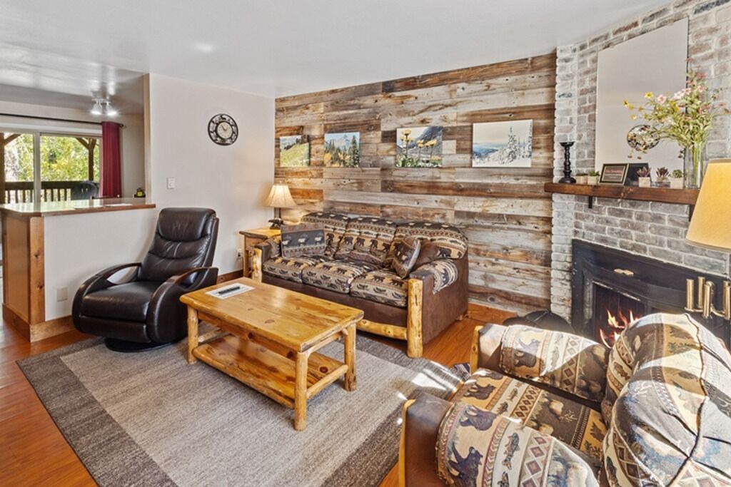 Photo of Livingroom in Red Lodge
