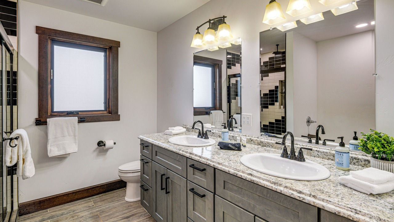 Photo of Bathroom in Pinedale