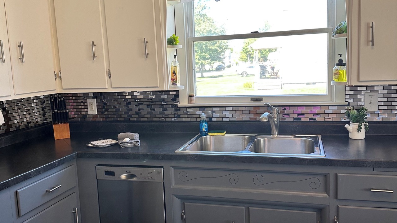 Photo of Kitchen in Conneaut