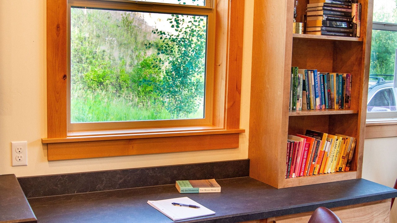 Photo of Livingroom in Emigrant