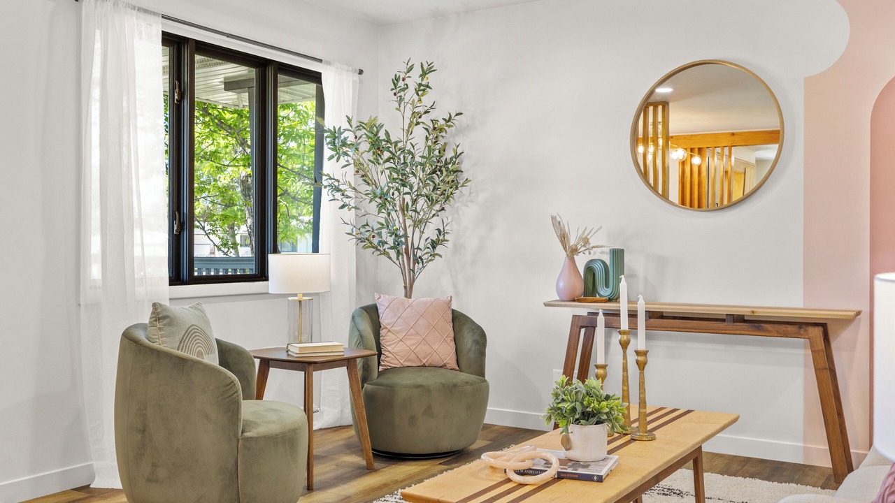 Photo of Livingroom in West End