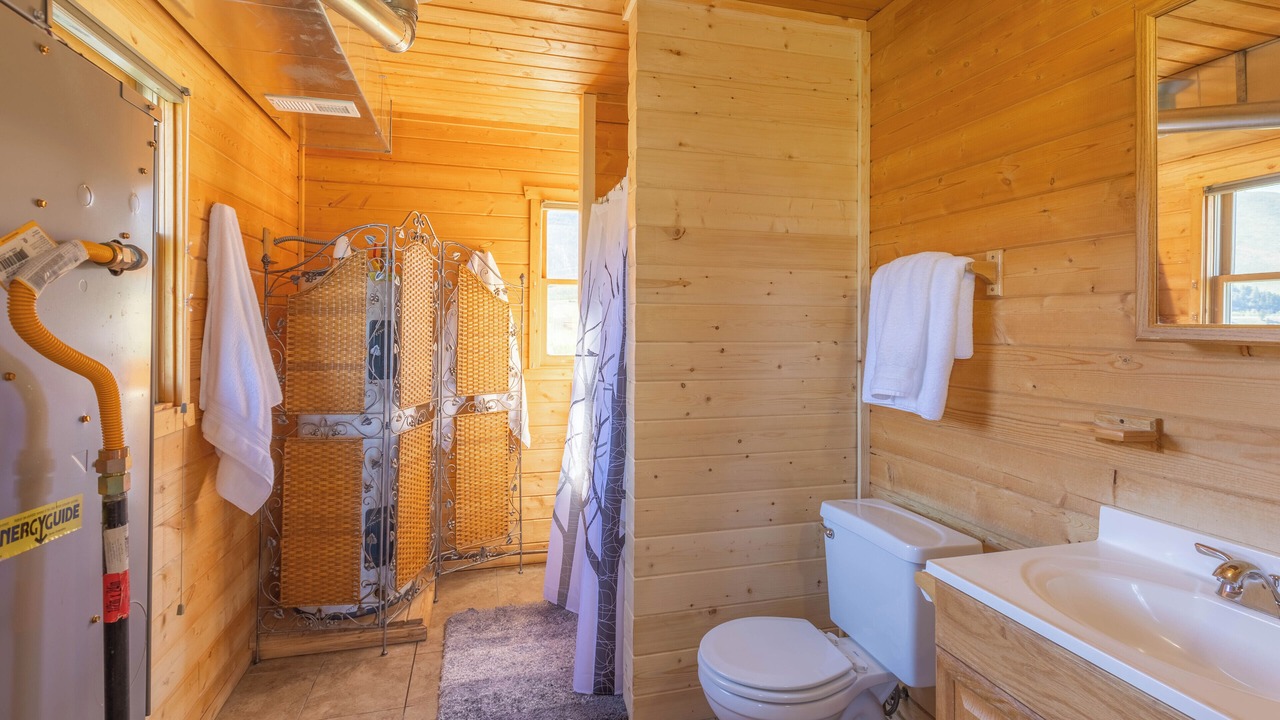 Photo of Bathroom in Cameron
